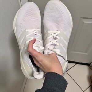 Adidas Men’s White ultraboost Shoes